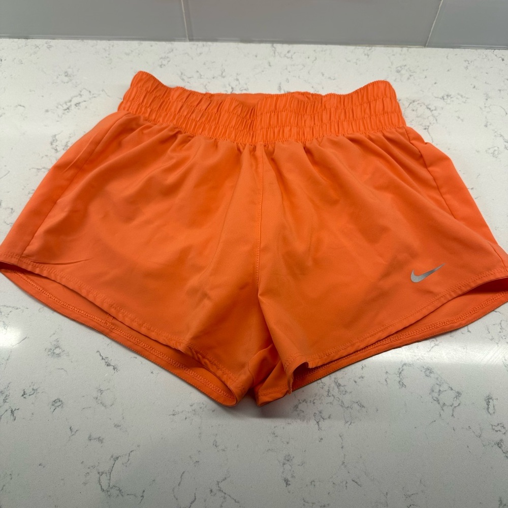 Nike dri-fit shorts size XS orange
